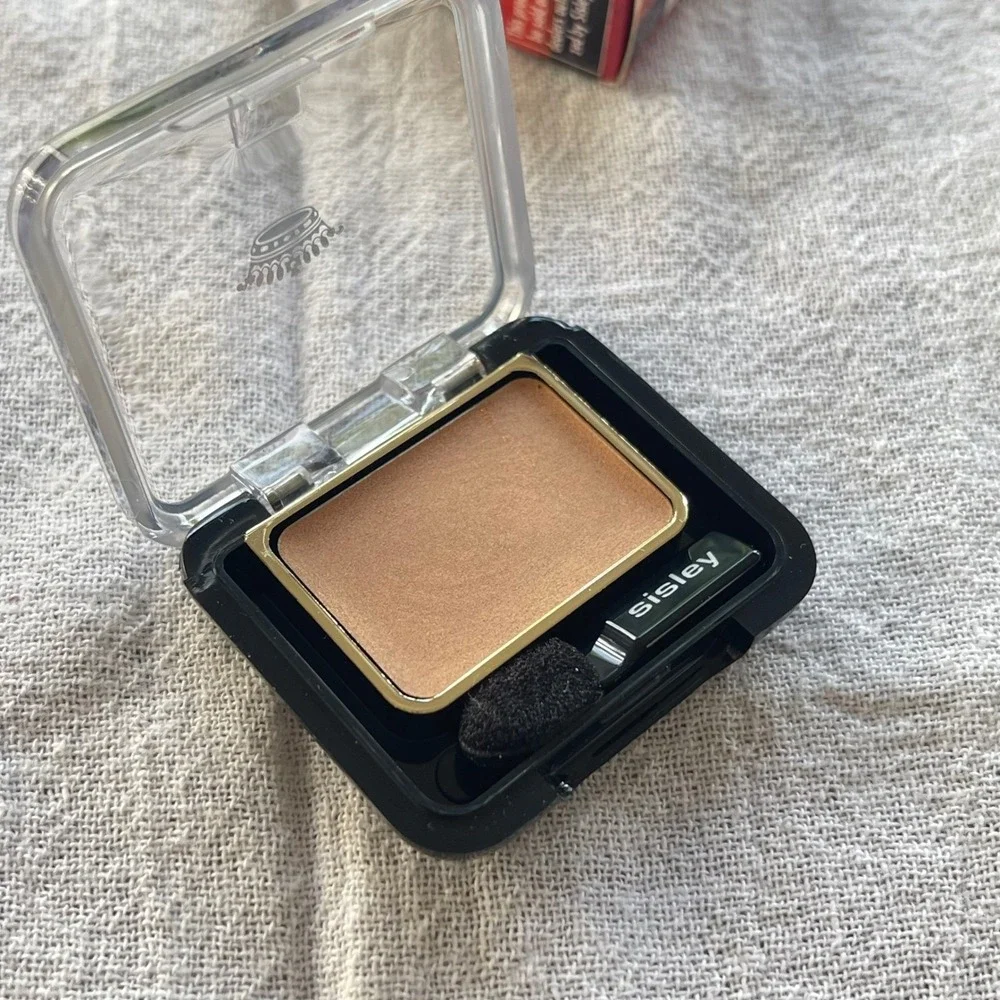 Sisley Les Phyto Ombres Long Lasting Radiant Eyeshadow GOLDEN TOUCH‎ .04 Oz